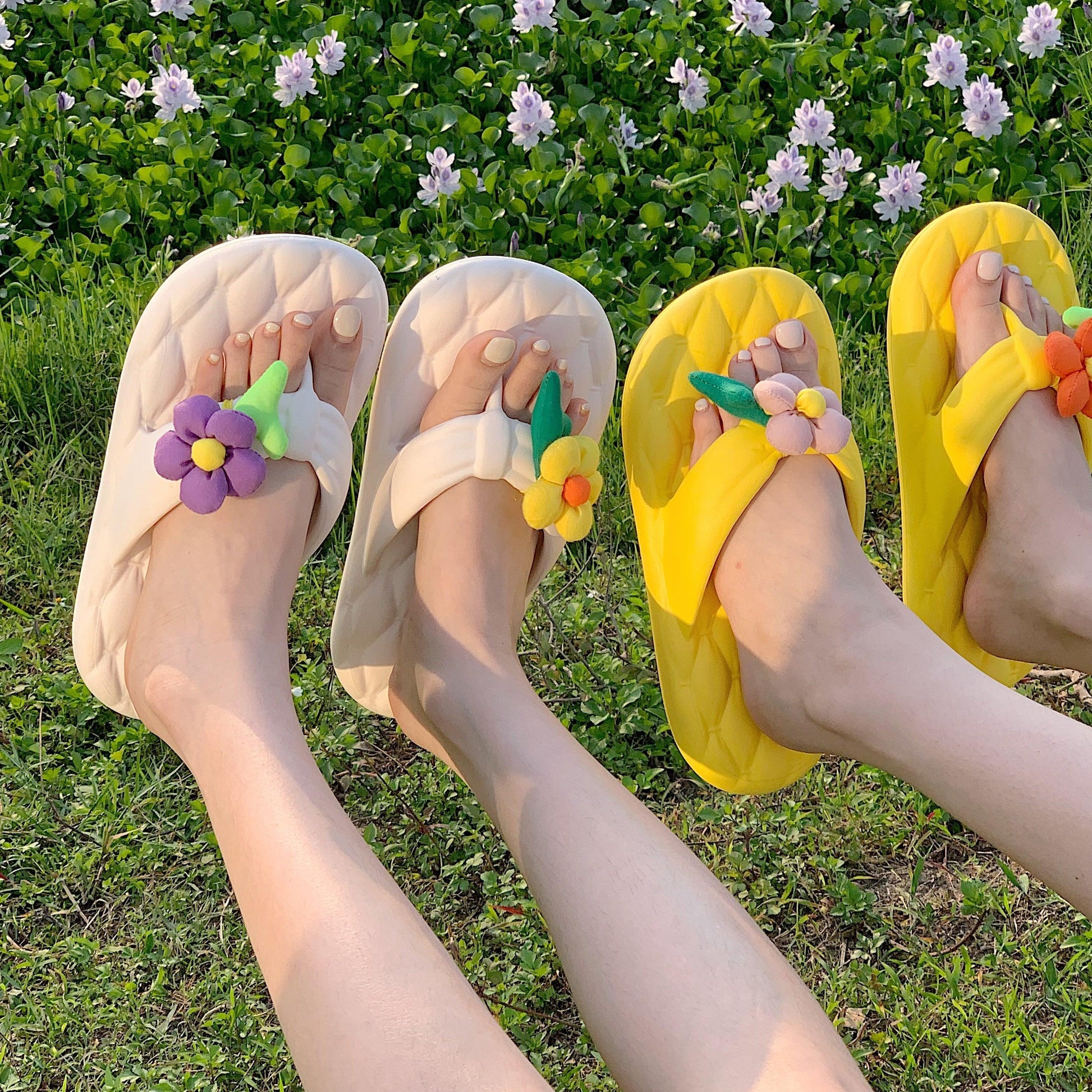 Flowers Flip Flops